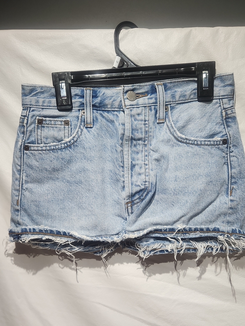 155. Denim forum Jean skirt sz 23